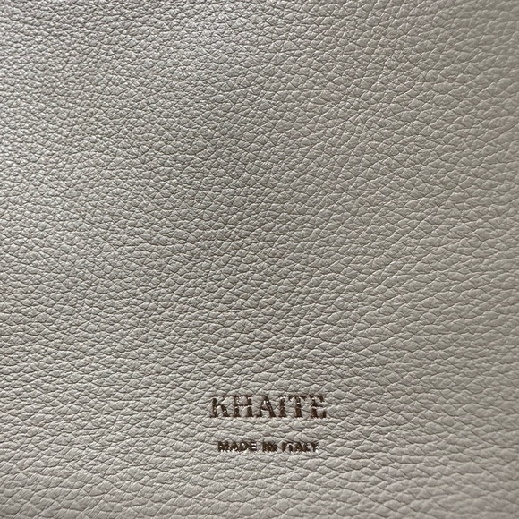 Khaite Medium Lotus Tote in Off-White - Picture 5 of 16